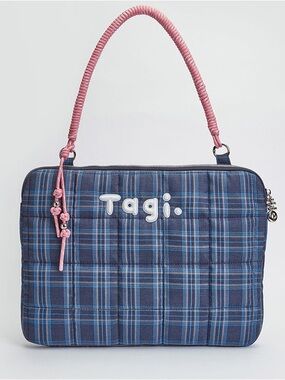 Tagi. Small Woven-Pilow Laptop Bag